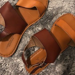 American eagle sandal size 8